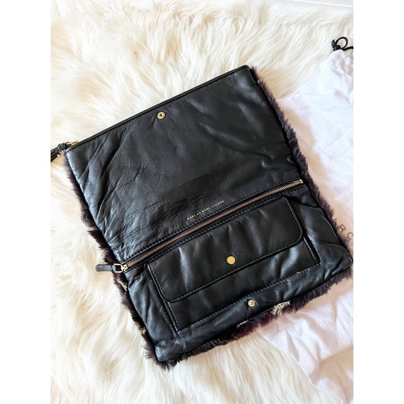 Marc by Marc Jacobs Too Hot To Party Black White Polka-dot Fur Fold Clutch - Picture 5 of 8